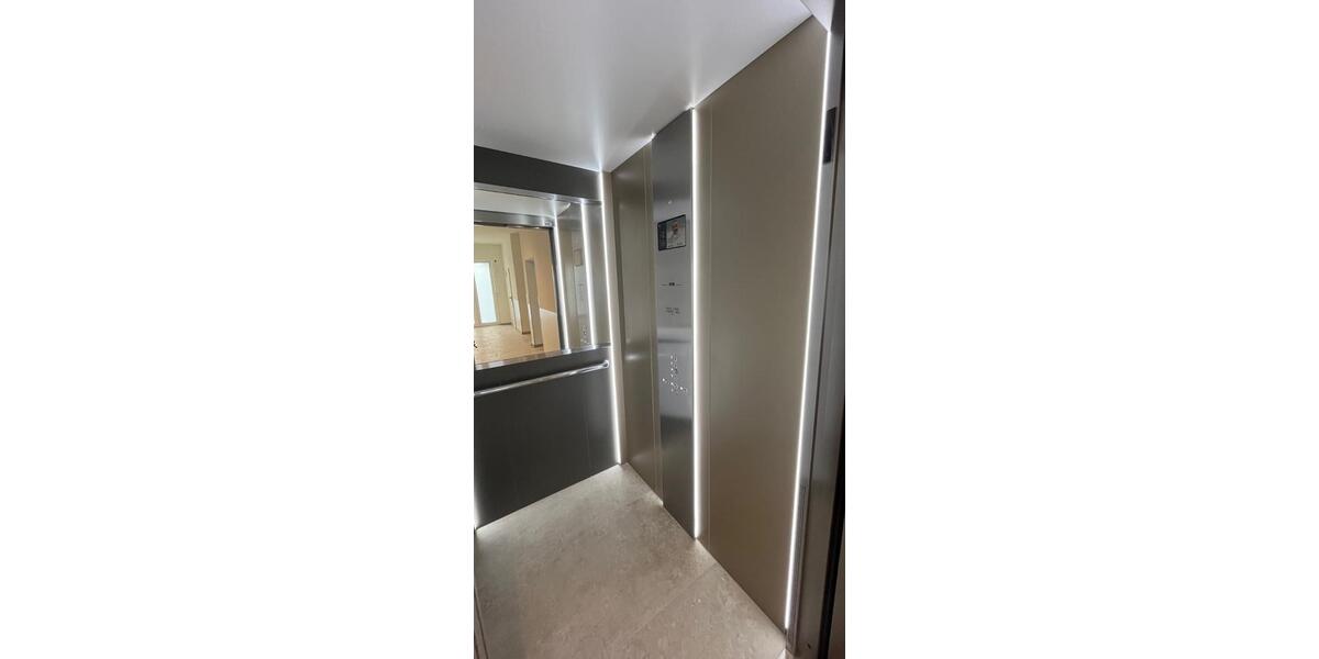 Maisonettenwohnung Werdau - 3 Zimmer, 126 m&sup2;, 1.642&euro; | Angebot:21120128