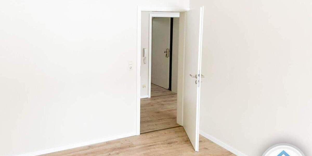 Etagenwohnung Gersdorf - 2 Zimmer, 44 m&sup2;, 260&euro; | Angebot:26694588