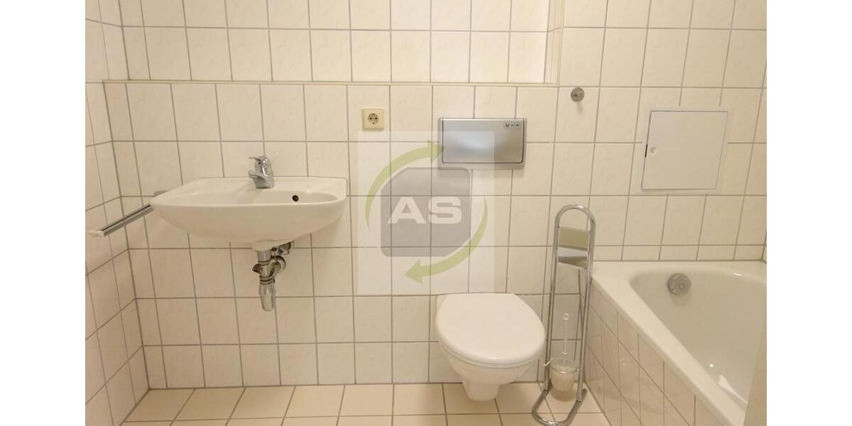 Etagenwohnung Zwickau - 2 Zimmer, 69 m&sup2;, 380&euro; | Angebot:25887100