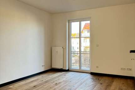 Wohnung Zwickau Pölbitz - 2 Zimmer, 50 m&sup2;, 325&euro; | Angebot:25589541