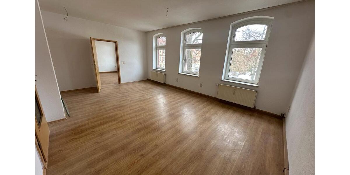Etagenwohnung Hohenstein-Ernstthal Ernstthal - 3 Zimmer, 71 m&sup2;, 349&euro; | Angebot:25286138