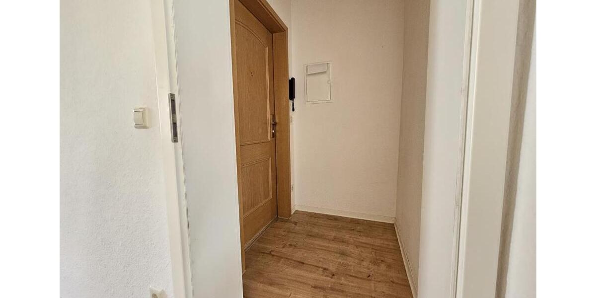 Etagenwohnung Zwickau Zwickau-West - 2 Zimmer, 43 m&sup2;, 258&euro; | Angebot:25362080
