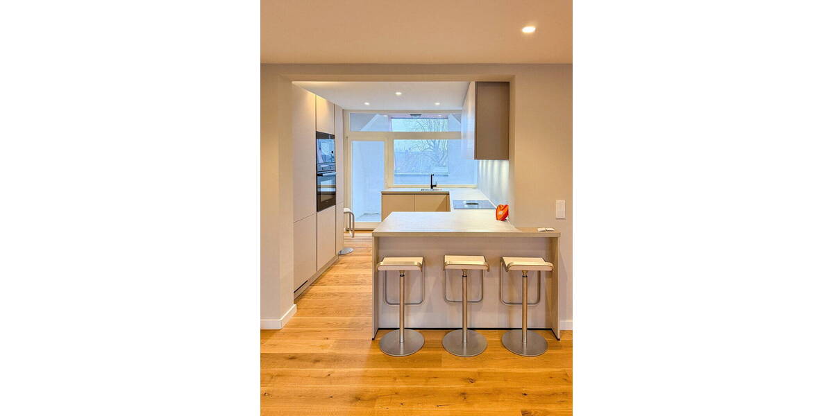 Etagenwohnung Zwickau Pölbitz - 3 Zimmer, 89 m&sup2;, 1.500&euro; | Angebot:25969722