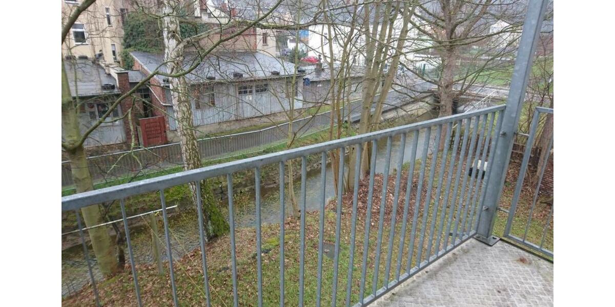 Etagenwohnung Reichenbach im Vogtland - 2 Zimmer, 46 m&sup2;, 460&euro; | Angebot:25021711