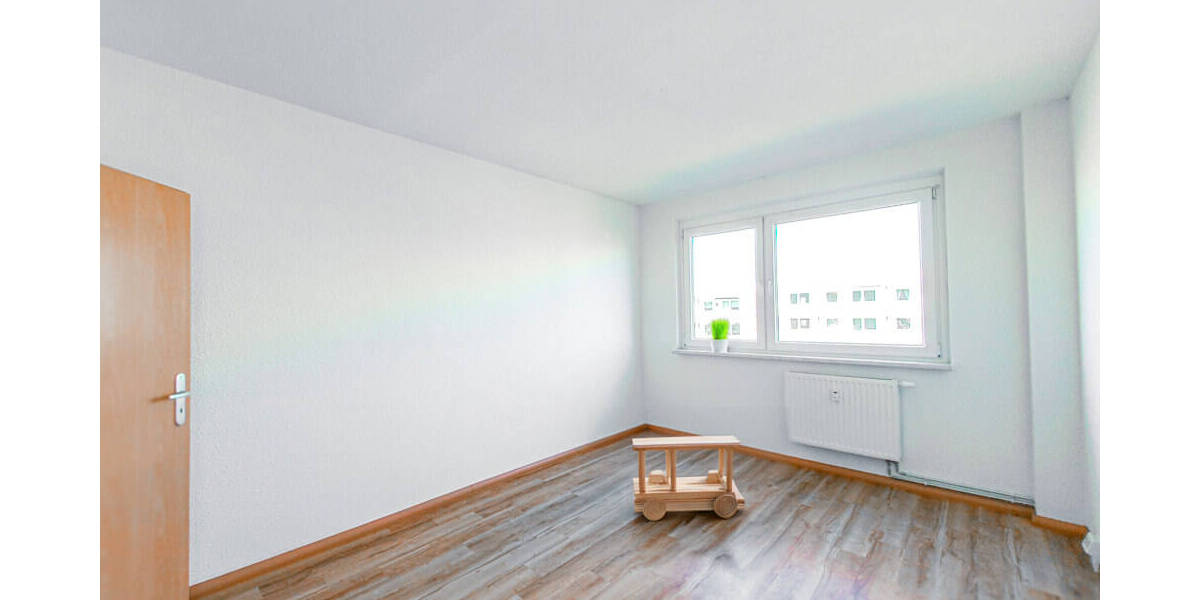 Etagenwohnung Zwickau Eckersbach - 3 Zimmer, 71 m&sup2;, 412&euro; | Angebot:25676758