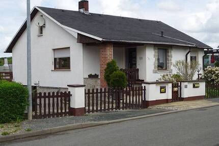 Haus Treuen - 4 Zimmer, 118 m&sup2;, 179.000&euro; | Angebot:26797928