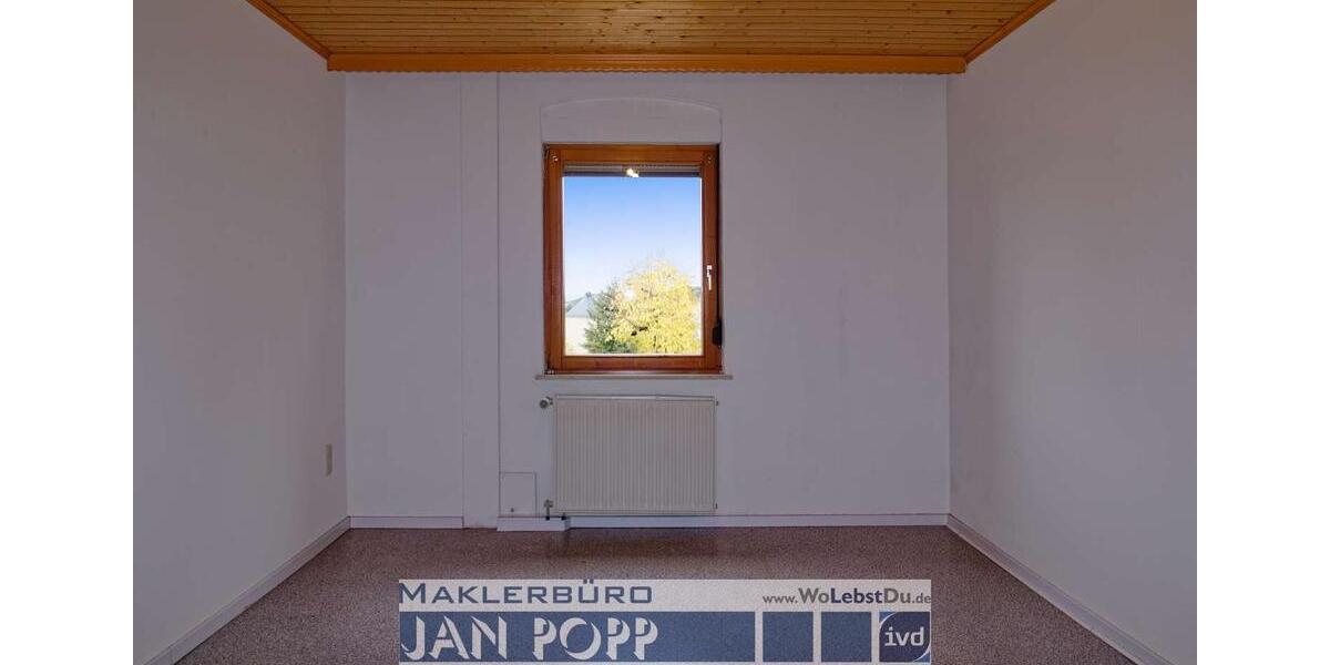 Etagenwohnung Greiz - 5 Zimmer, 120 m&sup2;, 650&euro; | Angebot:23184087