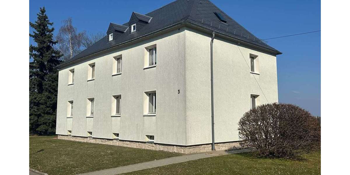 Etagenwohnung Netzschkau - 2 Zimmer, 62 m&sup2;, 310&euro; | Angebot:25863995