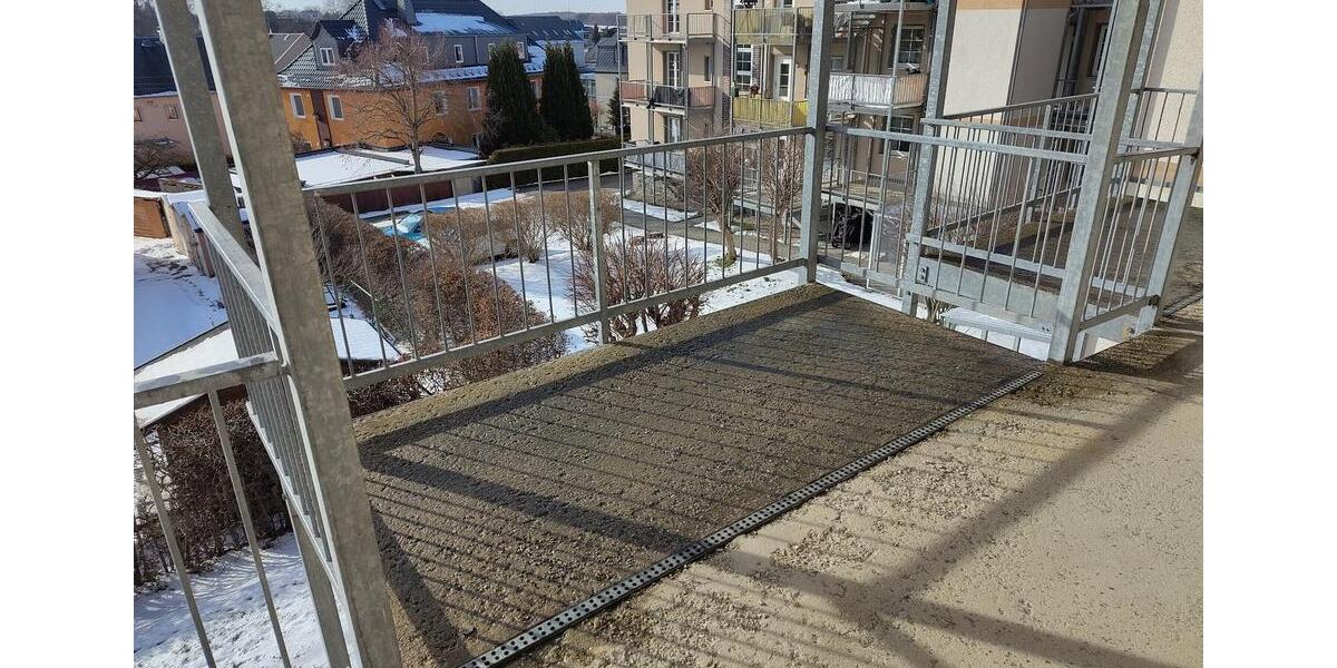 Etagenwohnung Hartmannsdorf - 2 Zimmer, 49 m&sup2;, 310&euro; | Angebot:25873361