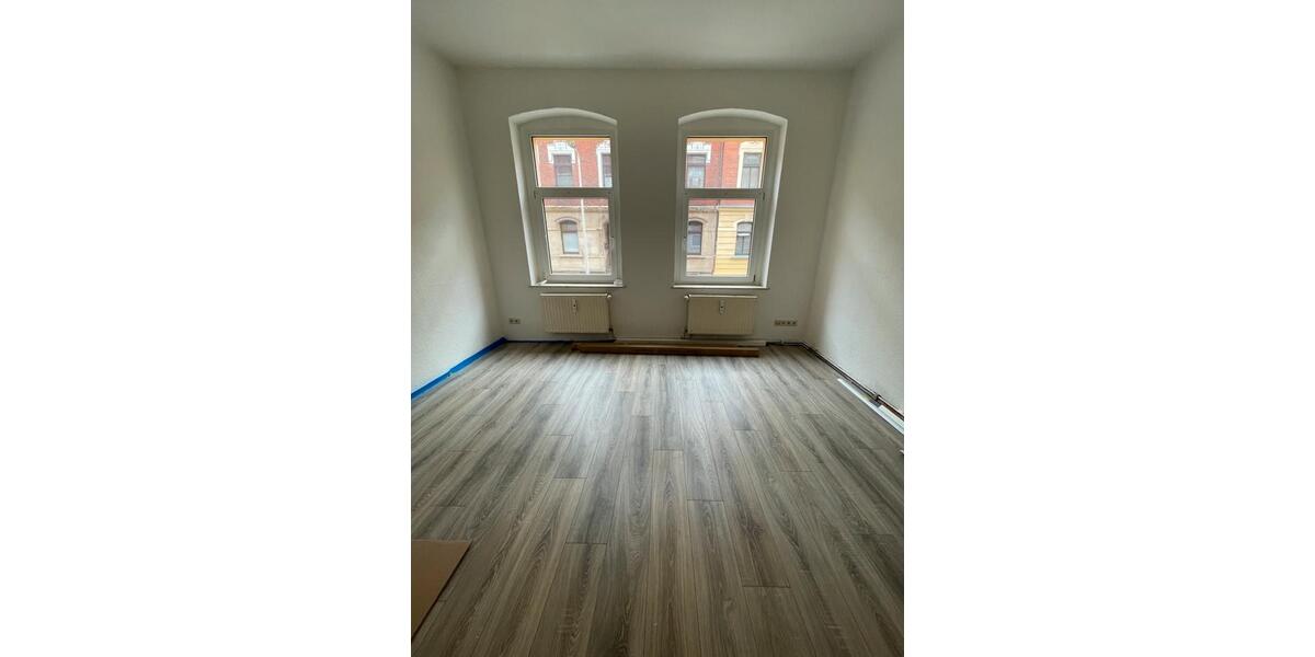 Erdgeschoßwohnung Zwickau Zwickau-West - 1 Zimmer, 34 m&sup2;, 170&euro; | Angebot:22224311