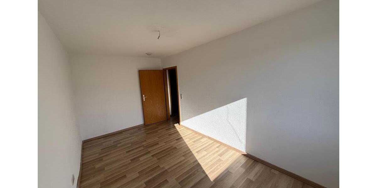 Maisonettenwohnung Reichenbach im Vogtland - 4 Zimmer, 81 m&sup2;, 405&euro; | Angebot:25383068