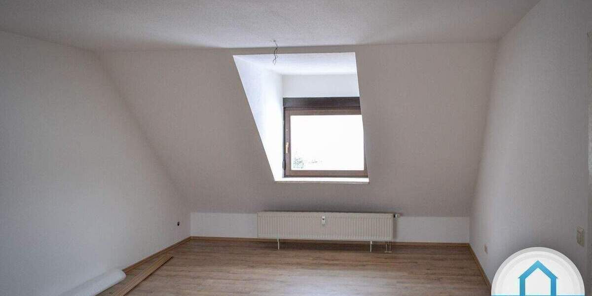 Etagenwohnung Gersdorf - 2 Zimmer, 43 m&sup2;, 260&euro; | Angebot:26026633