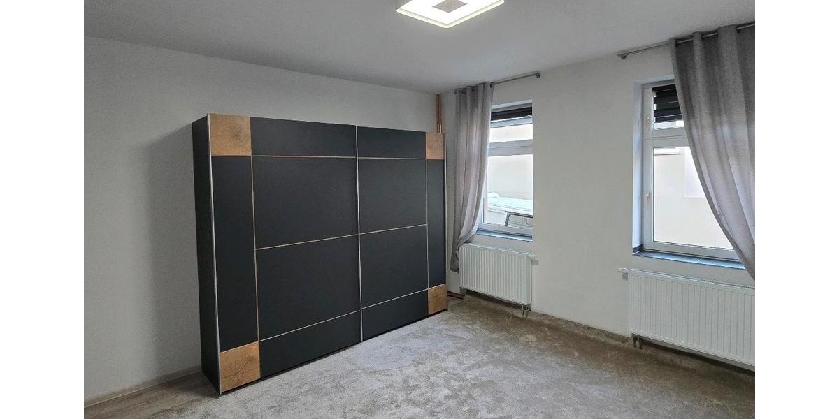 Erdgeschoßwohnung Reichenbach im Vogtland - 1.5 Zimmer, 39 m&sup2;, 349&euro; | Angebot:25398149