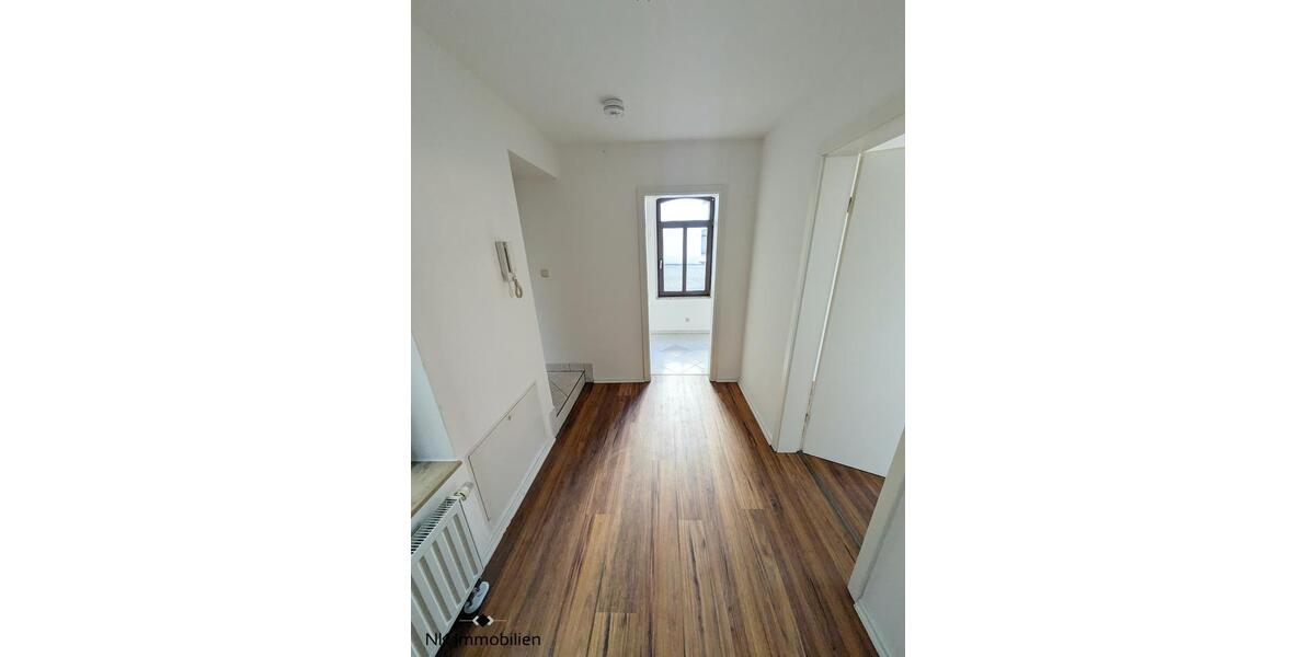 Erdgeschoßwohnung Zwickau - 2 Zimmer, 42 m&sup2;, 280&euro; | Angebot:25945664