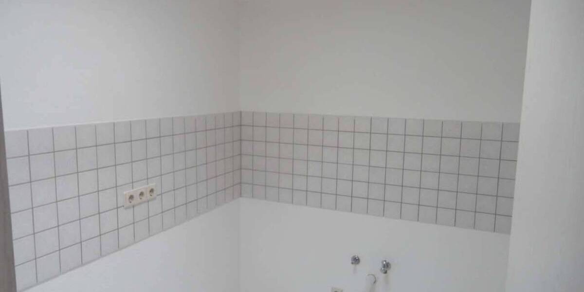 Etagenwohnung Zwickau Innenstadt - 2 Zimmer, 55 m&sup2;, 360&euro; | Angebot:25747138