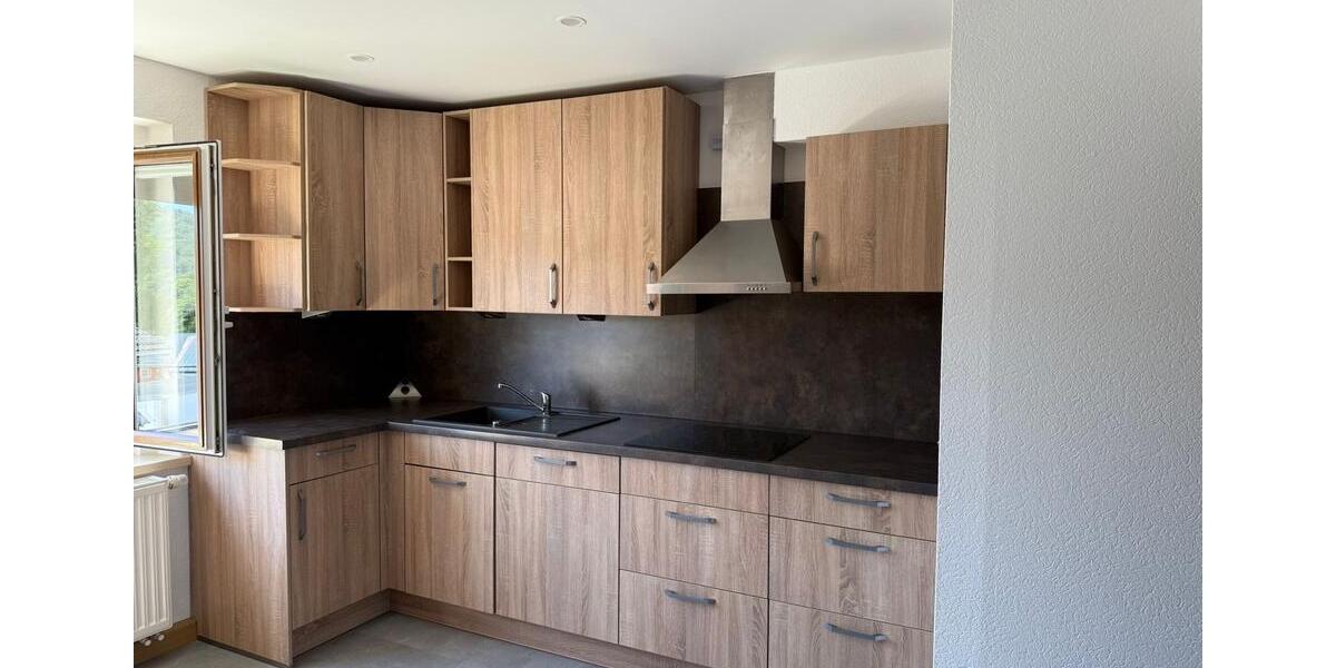 Etagenwohnung Schneeberg - 3 Zimmer, 88 m&sup2;, 830&euro; | Angebot:25782333