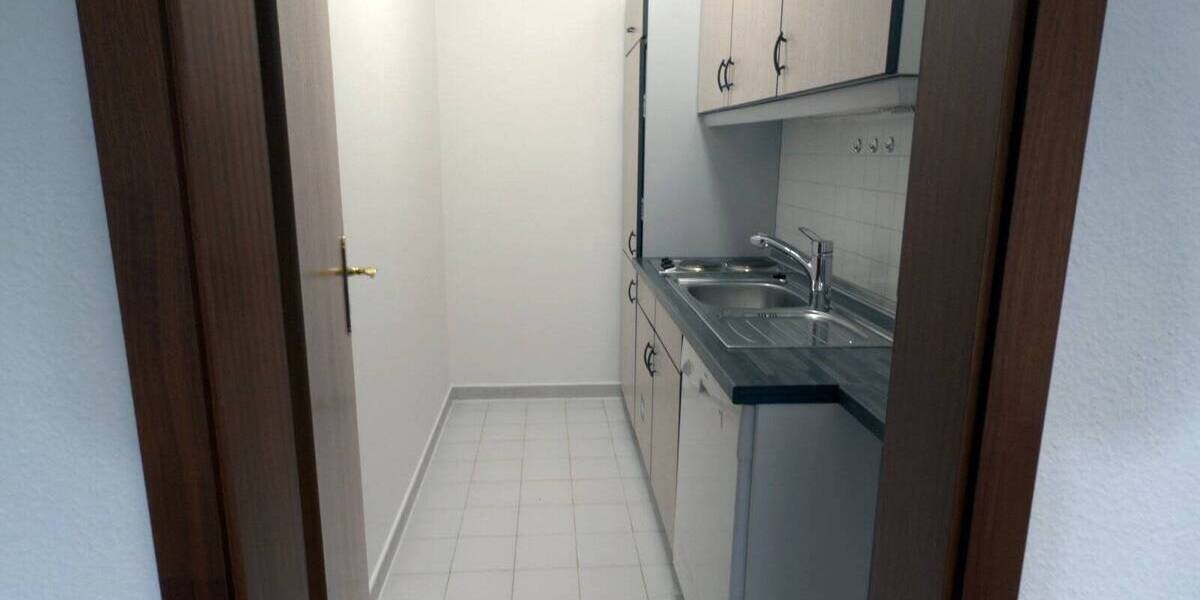 Gewerbeobjekt Zwickau Innenstadt - 4 Zimmer, 143 m&sup2;, 110.000&euro; | Angebot:25707412