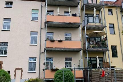 Wohnung Zwickau - 1 Zimmer, 40 m&sup2;, 250&euro; | Angebot:25057003