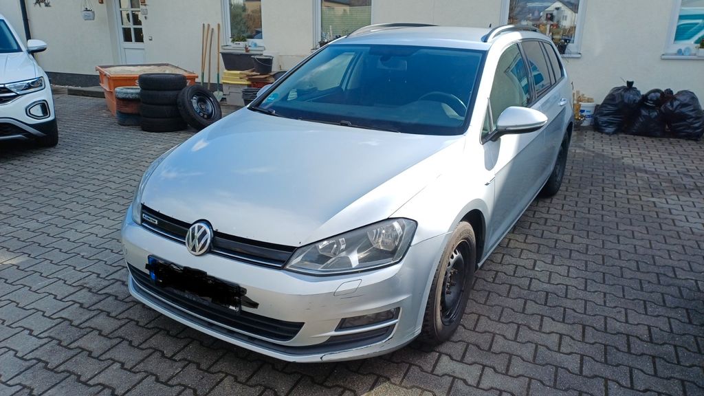 VW Golf 410.500 km 4.500 &euro; Mühlau 09241