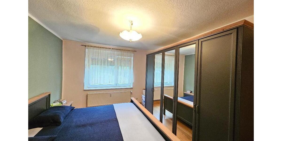 Etagenwohnung Hohenstein-Ernstthal Ernstthal - 3 Zimmer, 58 m&sup2;, 287&euro; | Angebot:20940204