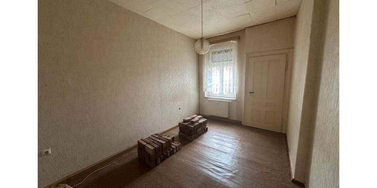 Mehrfamilienhaus, Wohnhaus Crimmitschau - 13 Zimmer, 240 m&sup2;, 55.000&euro; | Angebot:25961759