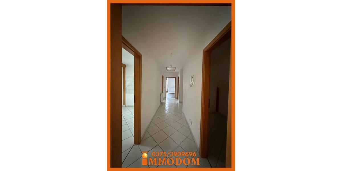 Dachgeschoßwohnung Zwickau - 3 Zimmer, 88 m&sup2;, 530&euro; | Angebot:18346902