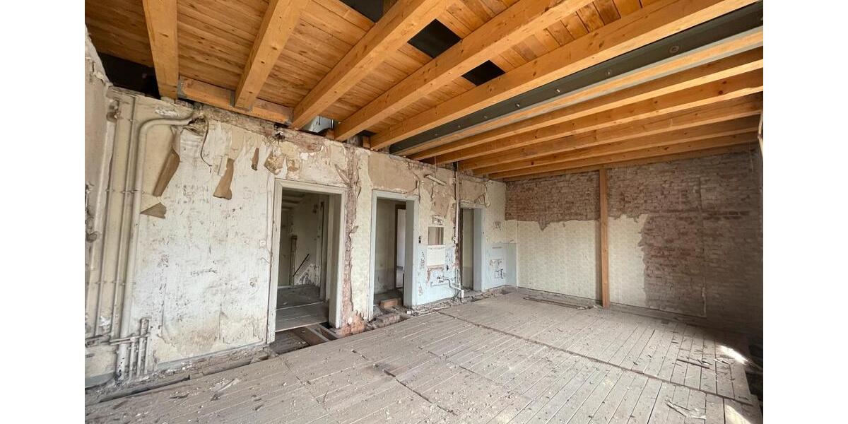 Mehrfamilienhaus, Wohnhaus Zwickau Zwickau-West - 40 Zimmer, 444 m&sup2;, 999&euro; | Angebot:19528589