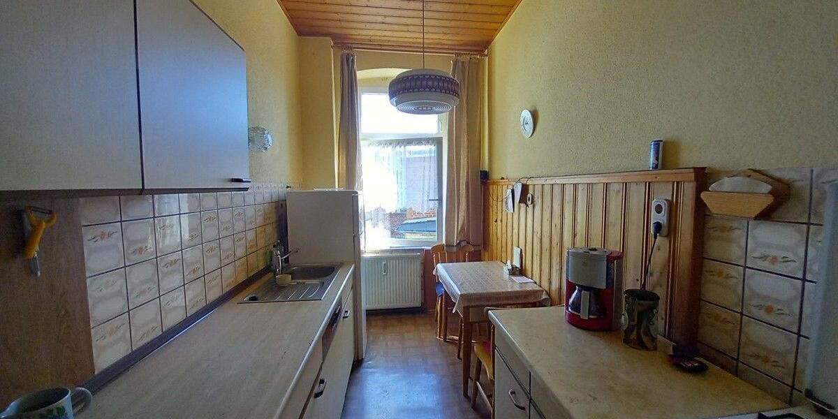 Mehrfamilienhaus, Wohnhaus Crimmitschau - 9 Zimmer, 185 m&sup2;, 69.000&euro; | Angebot:25678130