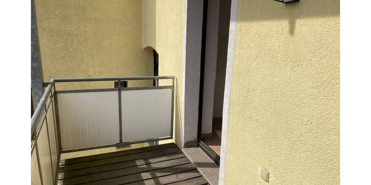 Etagenwohnung Zwickau Marienthal - 2 Zimmer, 56 m&sup2;, 335&euro; | Angebot:25707406