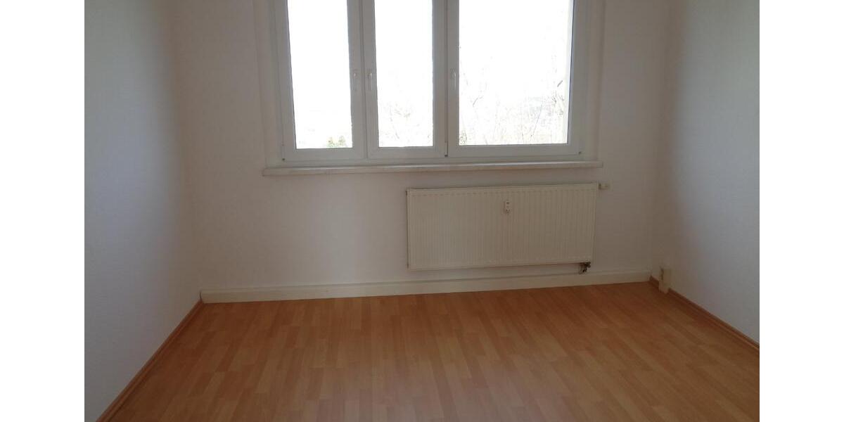 Etagenwohnung Schneeberg - 3 Zimmer, 57 m&sup2;, 342&euro; | Angebot:21373332