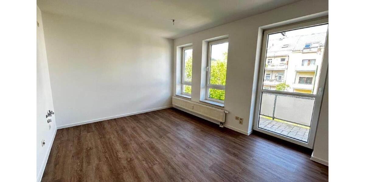 Etagenwohnung Zwickau - 1 Zimmer, 27 m&sup2;, 230&euro; | Angebot:24599933