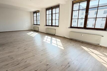 Wohnung Thalheim/Erzgebirge Erzgebirge - 3 Zimmer, 120 m&sup2;, 804&euro; | Angebot:25714823