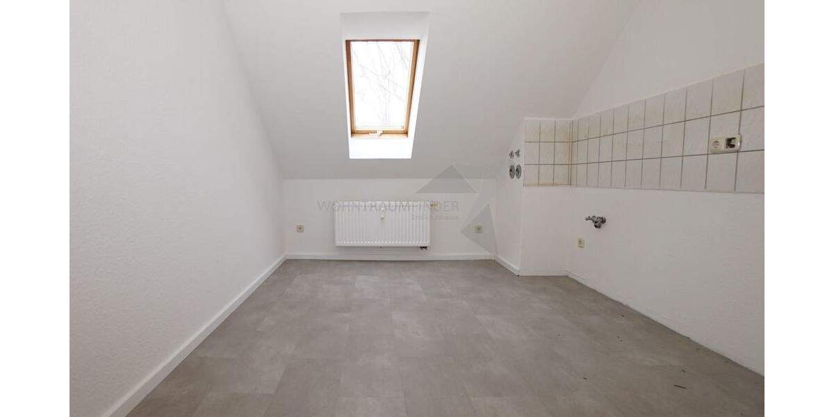 Etagenwohnung Zwickau Pölbitz - 4 Zimmer, 83 m&sup2;, 551&euro; | Angebot:25734229