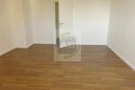 Dachgeschoßwohnung Zwickau - 5 Zimmer, 133 m&sup2;, 950&euro; | Angebot:23792815