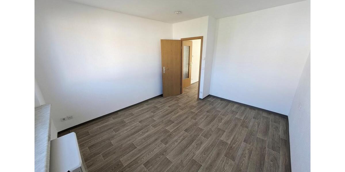 Etagenwohnung Limbach-Oberfrohna Oberfrohna - 3 Zimmer, 60 m&sup2;, 375&euro; | Angebot:25945667