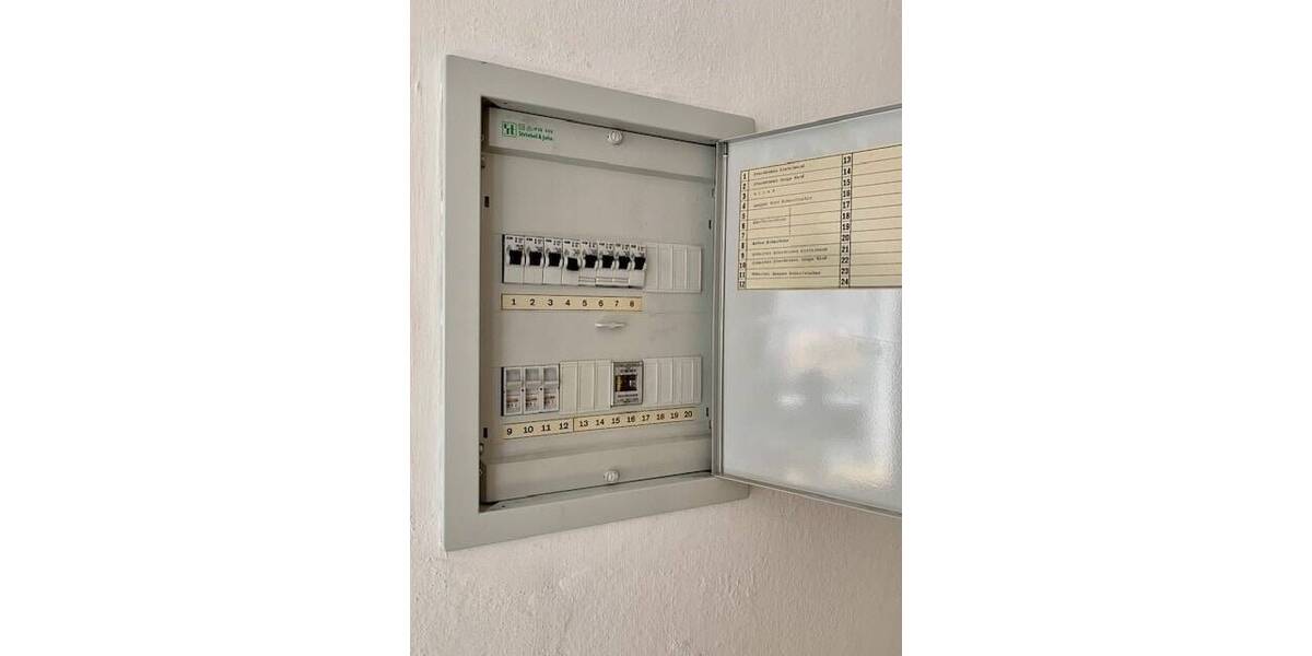 Reihenmittelhaus Elsterberg - 1 Zimmer, 130 m&sup2;, 79.000&euro; | Angebot:25662003