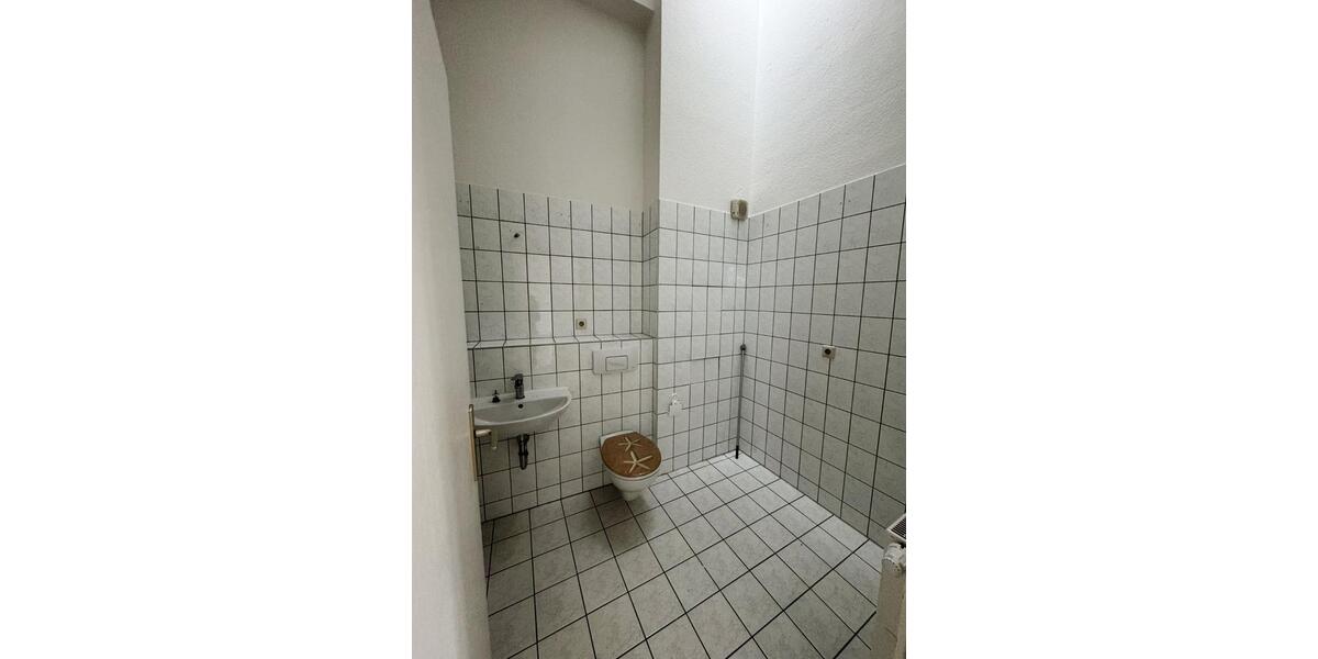 Dachgeschoßwohnung Hohenstein-Ernstthal Ernstthal - 3 Zimmer, 58 m&sup2;, 346&euro; | Angebot:24980587