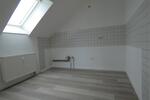 Dachgeschoßwohnung Zwickau Cainsdorf - 2 Zimmer, 43 m&sup2;, 250&euro; | Angebot:26644937