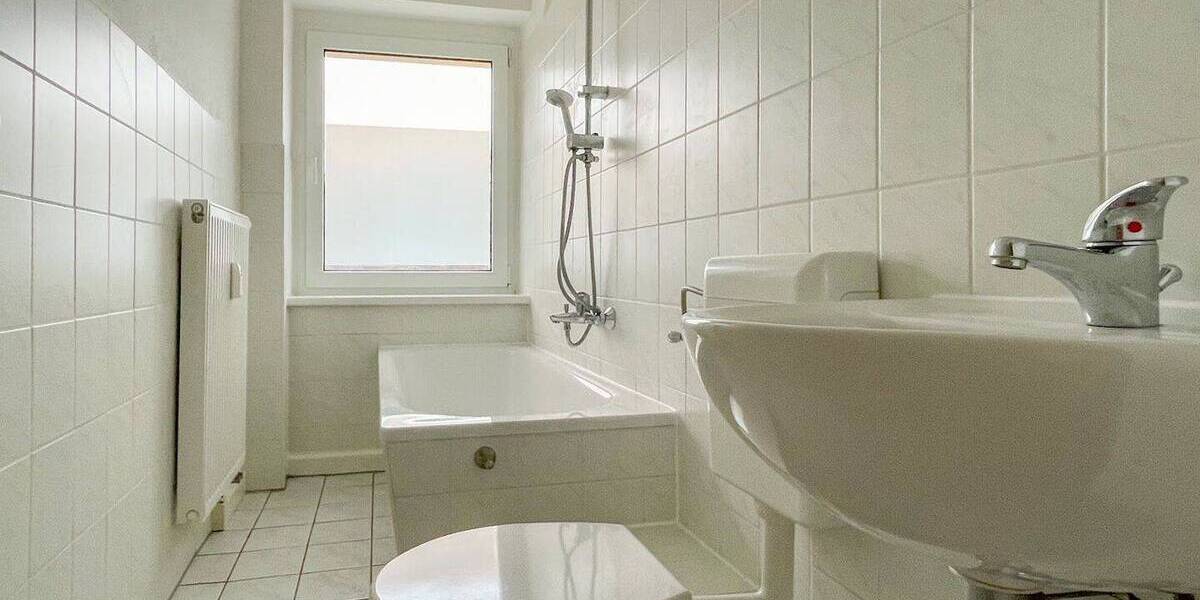 Etagenwohnung Zwickau Pöhlau - 3 Zimmer, 61 m&sup2;, 289&euro; | Angebot:26017582