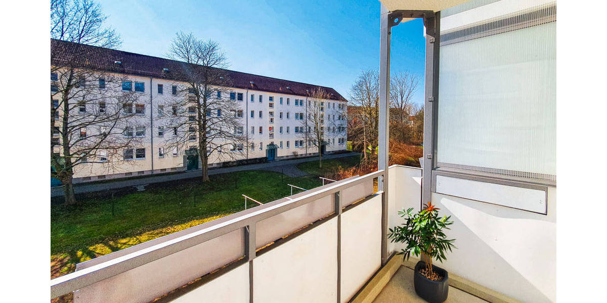 Etagenwohnung Zwickau Eckersbach - 4 Zimmer, 75 m&sup2;, 525&euro; | Angebot:25771304