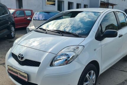 Toyota Yaris 109.861 km 4.499 &euro; Zwickau 08056