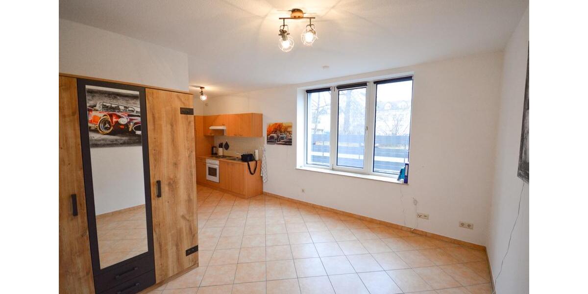 Etagenwohnung Zwickau - 1 Zimmer, 30 m&sup2;, 280&euro; | Angebot:24256808