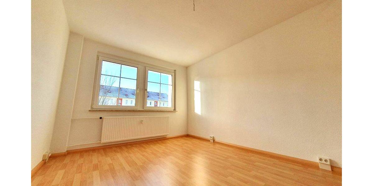 Etagenwohnung Zwickau Eckersbach - 2 Zimmer, 49 m&sup2;, 343&euro; | Angebot:25676798