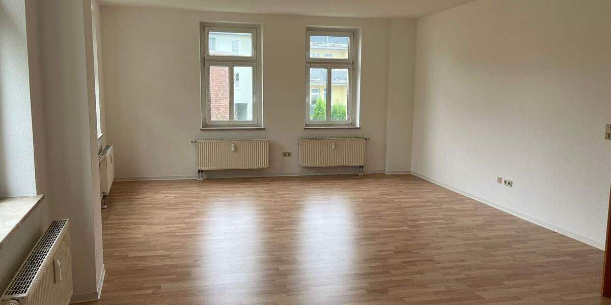 Mehrfamilienhaus, Wohnhaus Limbach-Oberfrohna Oberfrohna - 2 Zimmer, 550.000&euro; | Angebot:25913992