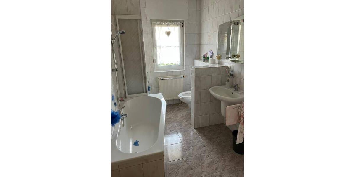 Einfamilienhaus Lichtentanne OT Schönfels Schönfels - 3 Zimmer, 95 m&sup2;, 1.200&euro; | Angebot:26470947