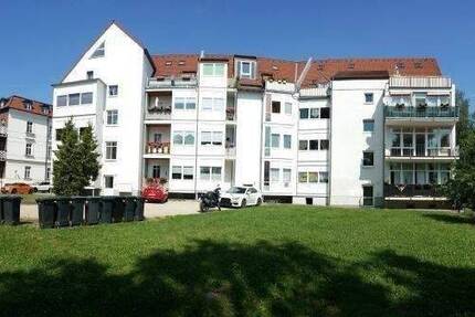 Wohnung Zwickau Pölbitz - 2 Zimmer, 65 m&sup2;, 360&euro; | Angebot:26805293