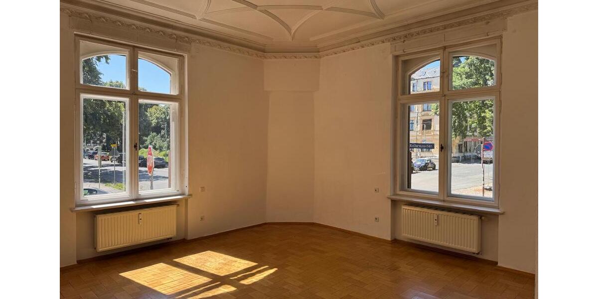 Erdgeschoßwohnung Zwickau Zwickau-Nord - 5 Zimmer, 174 m&sup2;, 900&euro; | Angebot:25855314