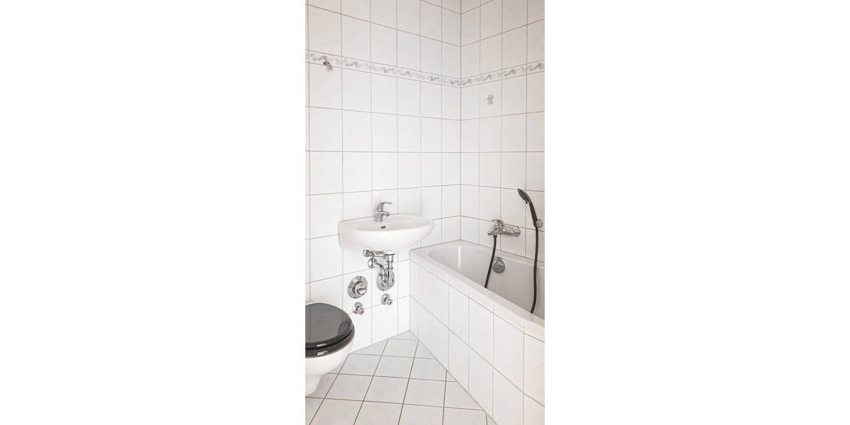 Etagenwohnung Zwickau Eckersbach - 3 Zimmer, 69 m&sup2;, 414&euro; | Angebot:25676713