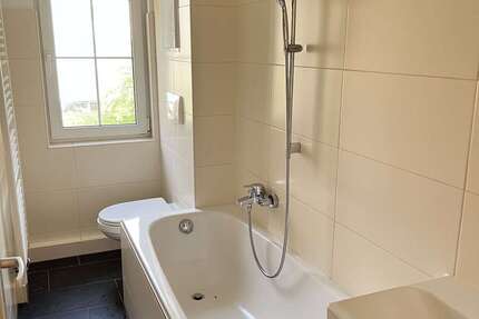 Wohnung Ronneburg Raitzhain - 3 Zimmer, 67 m&sup2;, 410&euro; | Angebot:23368167