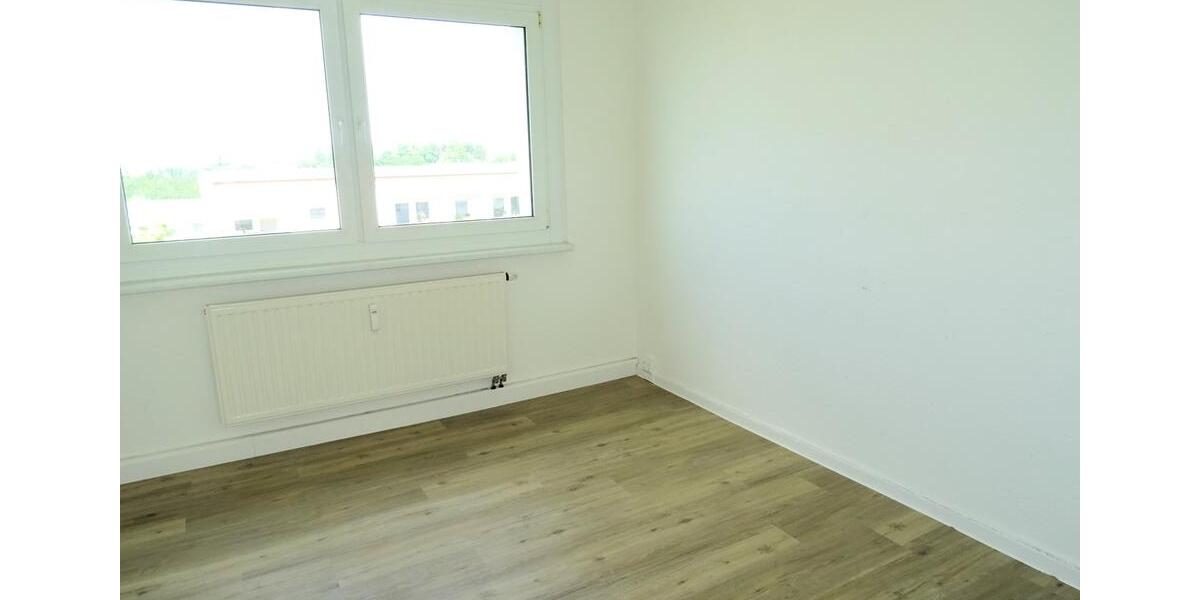 Etagenwohnung Werdau - 3 Zimmer, 59 m&sup2;, 330&euro; | Angebot:21286942